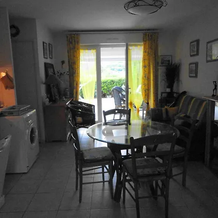 Oree Du Golf Ii Agreable T3 Traversant Piscine Cote Golf Richelieu Cap D'agde Apartment